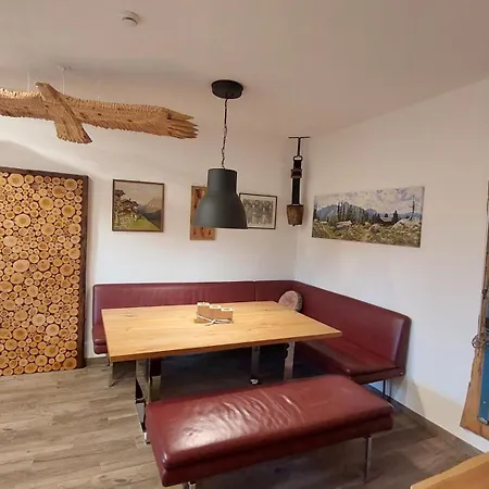 Haidegger Apartman *